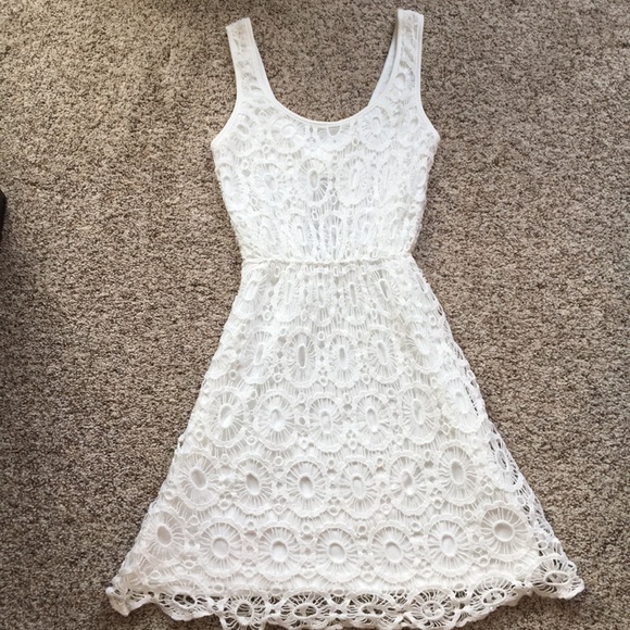 LC Lauren Conrad Dresses & Skirts - ✨🆕 w/o Tags! ✨ Lauren Conrad Dress